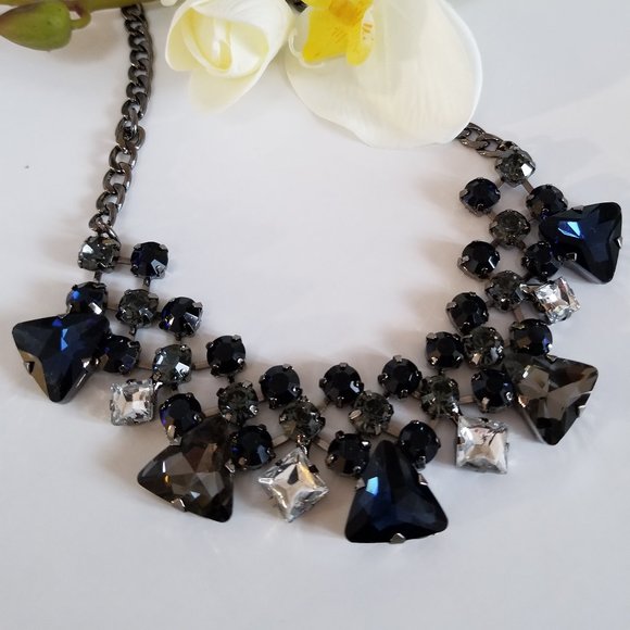 Navy Blue Necklace - Picture 2 of 6